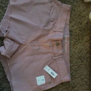 Old navy boyfriend shorts pink 3”